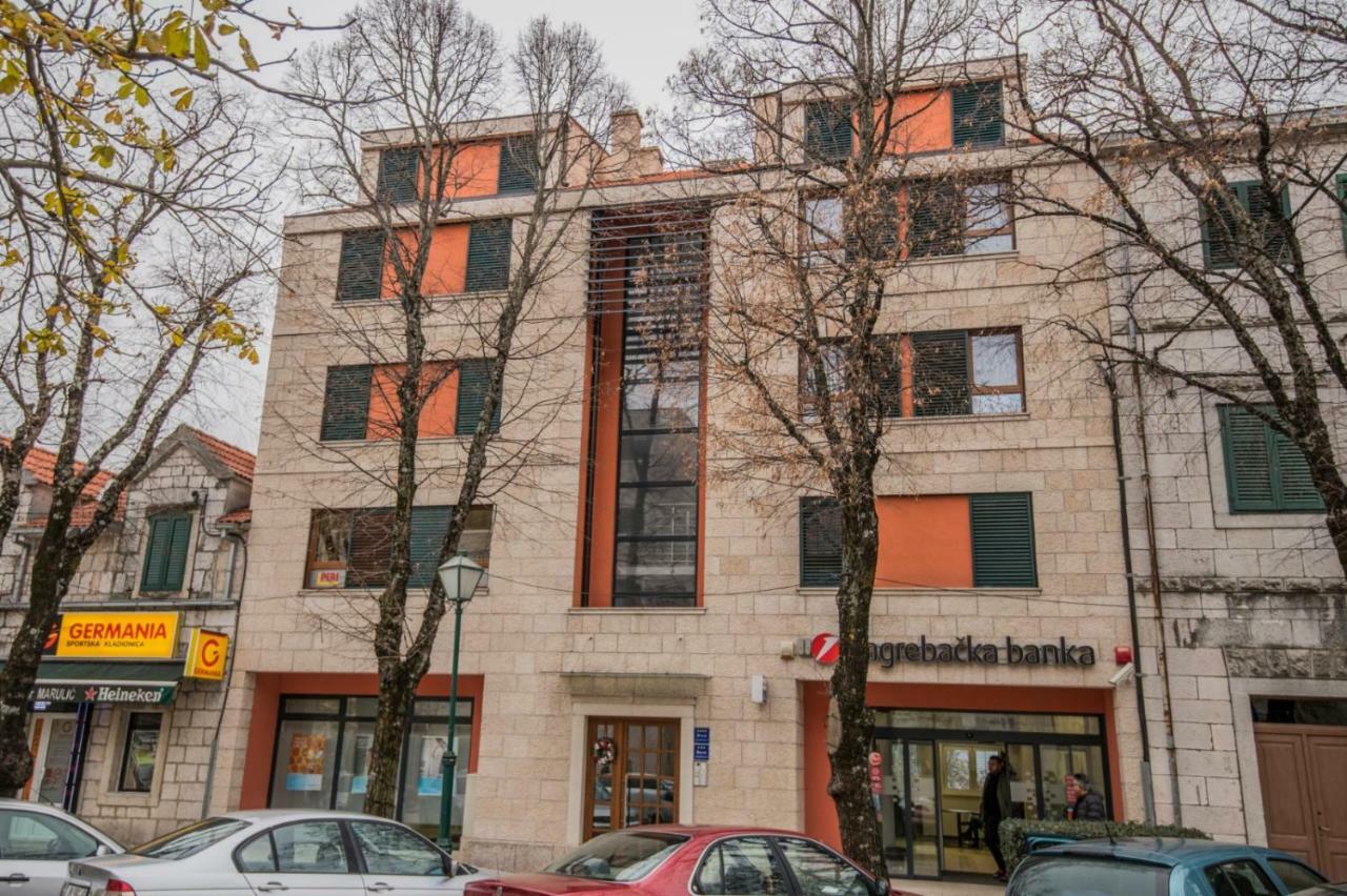 Apartment Petra Імотскі Екстер'єр фото