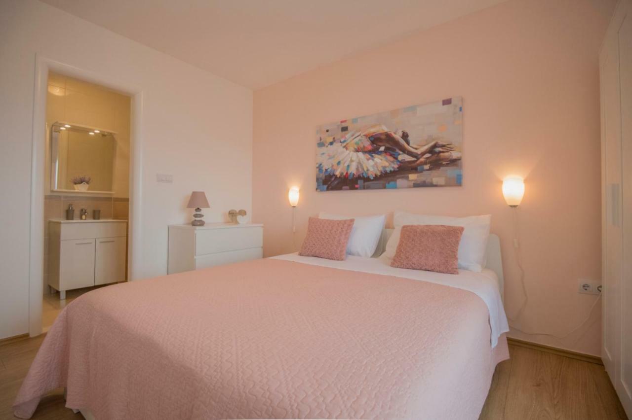 Apartment Petra Імотскі Екстер'єр фото