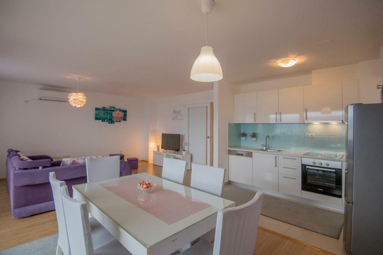 Apartment Petra Імотскі Екстер'єр фото