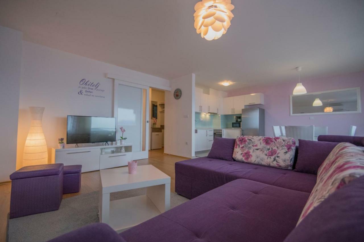 Apartment Petra Імотскі Екстер'єр фото