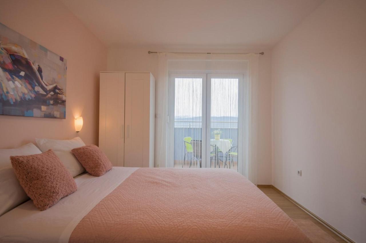 Apartment Petra Імотскі Екстер'єр фото